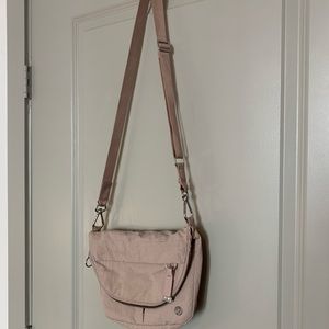 Lululemon All Night Festival Bag